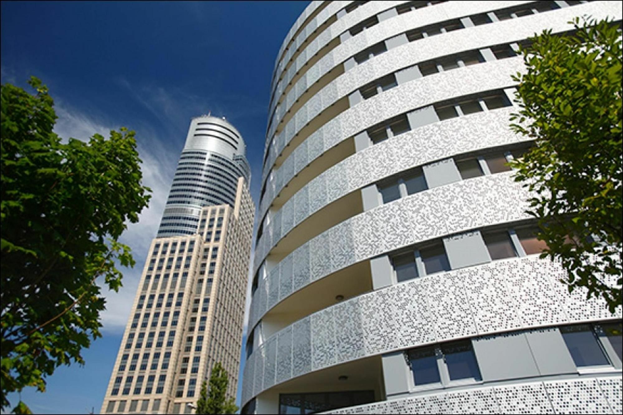 Browary Warszawskie P&O Serviced Apartments Varsóvia Exterior foto